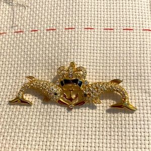Vintage Carol Lee Dolphin pin. Crystals abound. Navy enamel on crown.